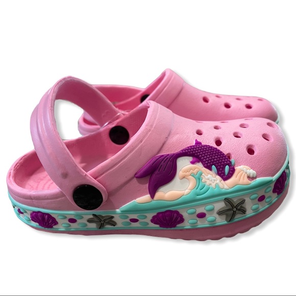 Real Fun Shoes For Real Fun Kids - Picture 2 of 4